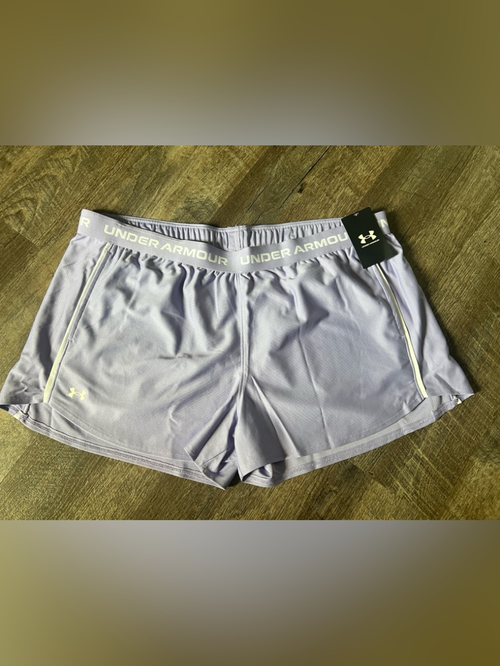 Under Armour Tech Play Up Shorts- Size 2XL